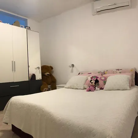 Ljube Appartement Makarska
